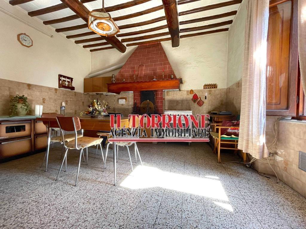 Appartamento a Pescia in Via Mammianese Nord - Foto 4