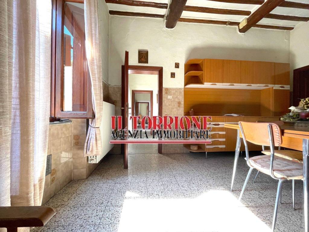 Appartamento a Pescia in Via Mammianese Nord - Foto 5