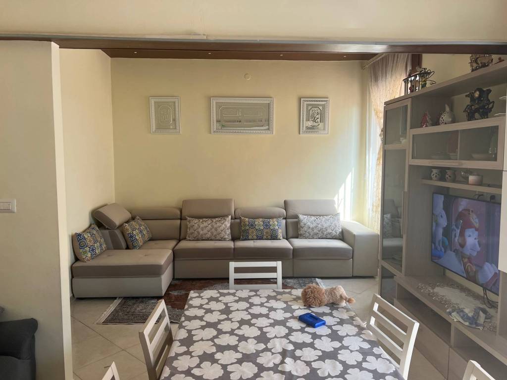 Appartamento a Battipaglia in Via Udine - Foto 2