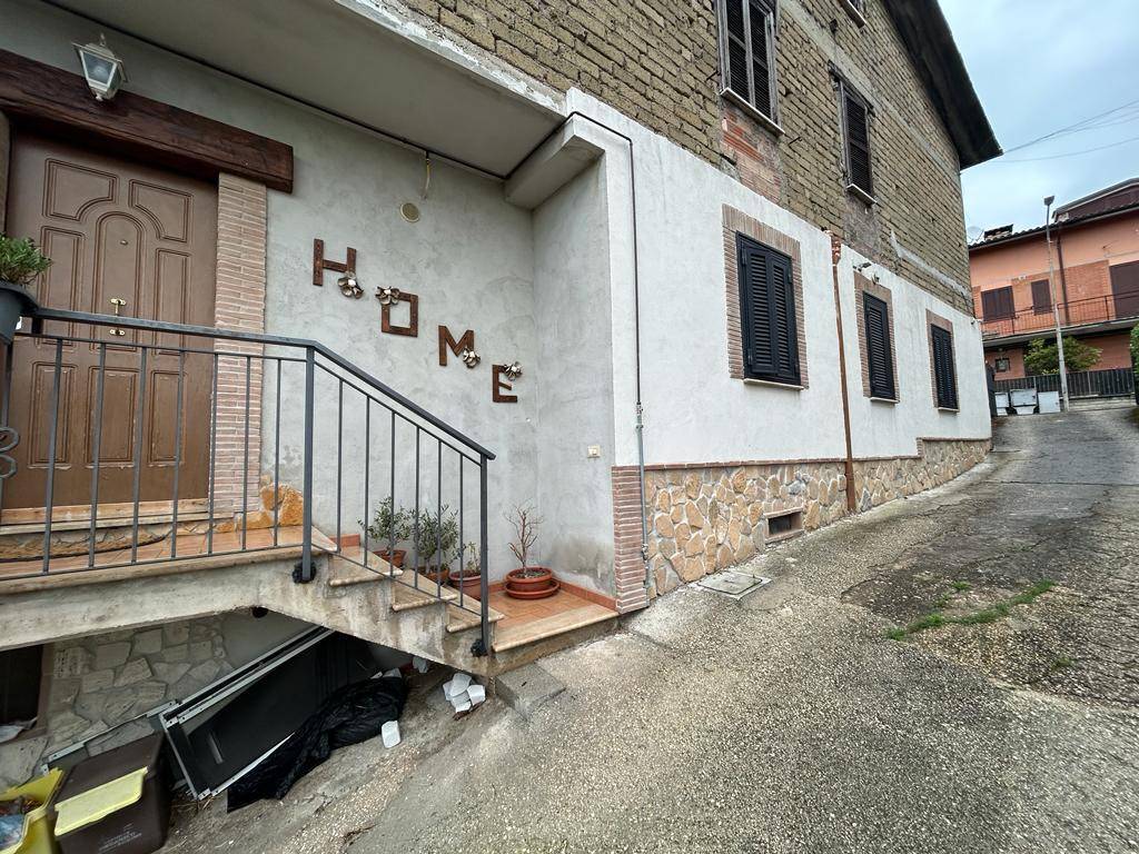 Appartamento a Fara in sabina in Via Piero Gobetti - Foto 5