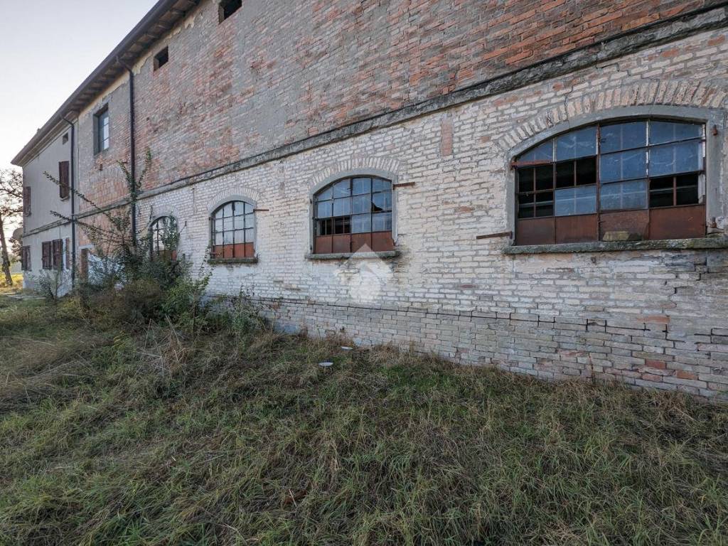 Rustico / casale a Sant'ilario d'enza in via Brenta, 1 - Foto 5