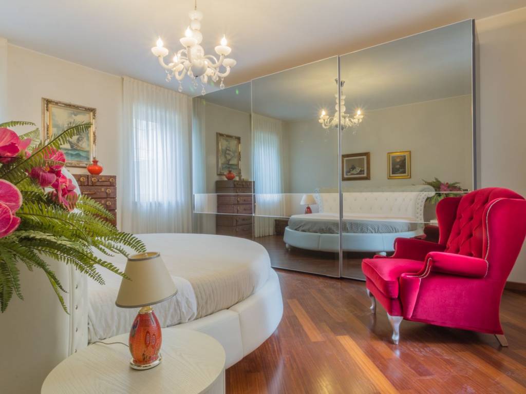 Villa a Piacenza in Via Vittorio Veneto - Foto 4