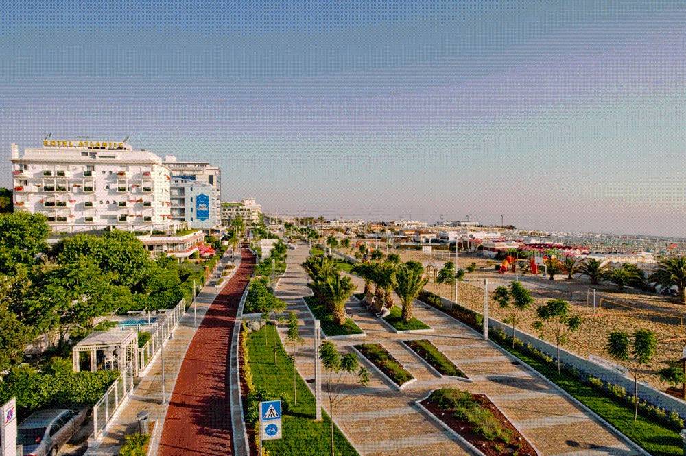 Immobile a Riccione in Lungomare Repubblica, 12 - Foto 3