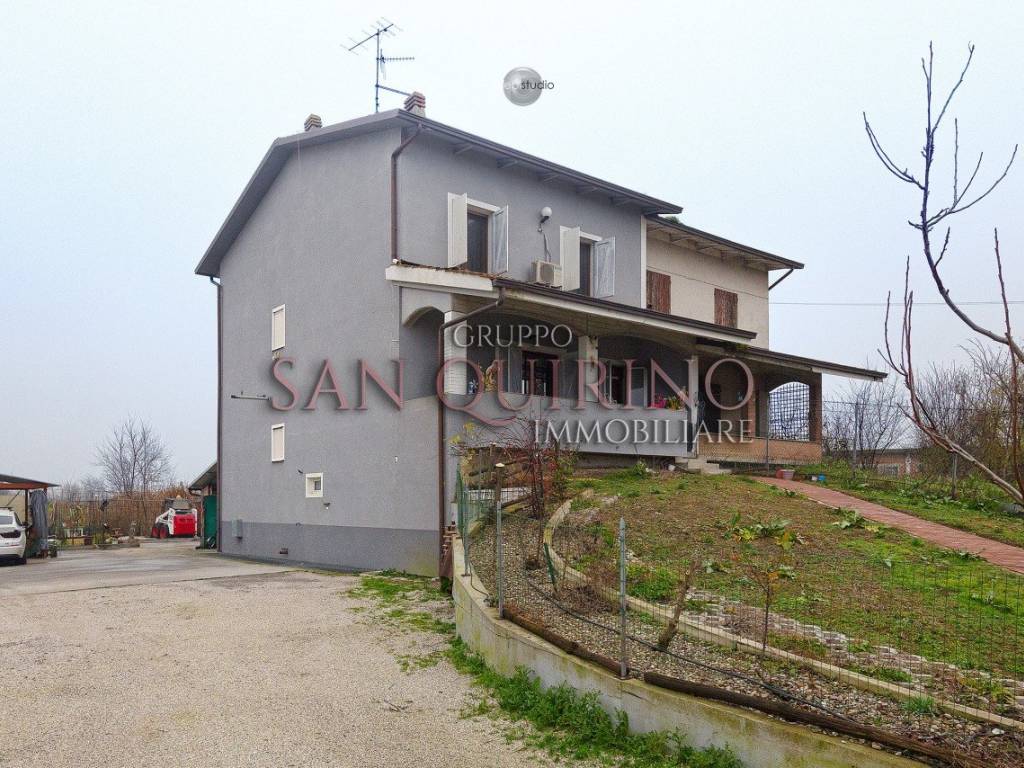 Villetta a schiera a Novellara in VIA MASSIMO D'AZEGLIO, 84 - Foto 2