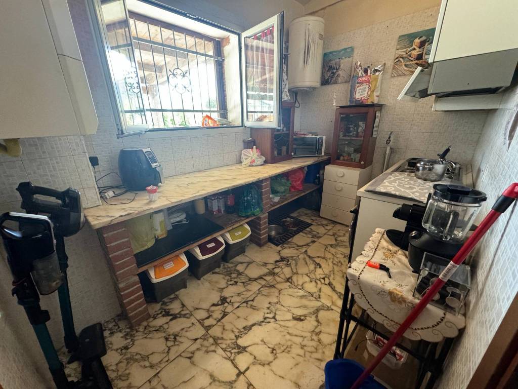 Villa a Mirandola in Via Bastiglia, 41 - Foto 2