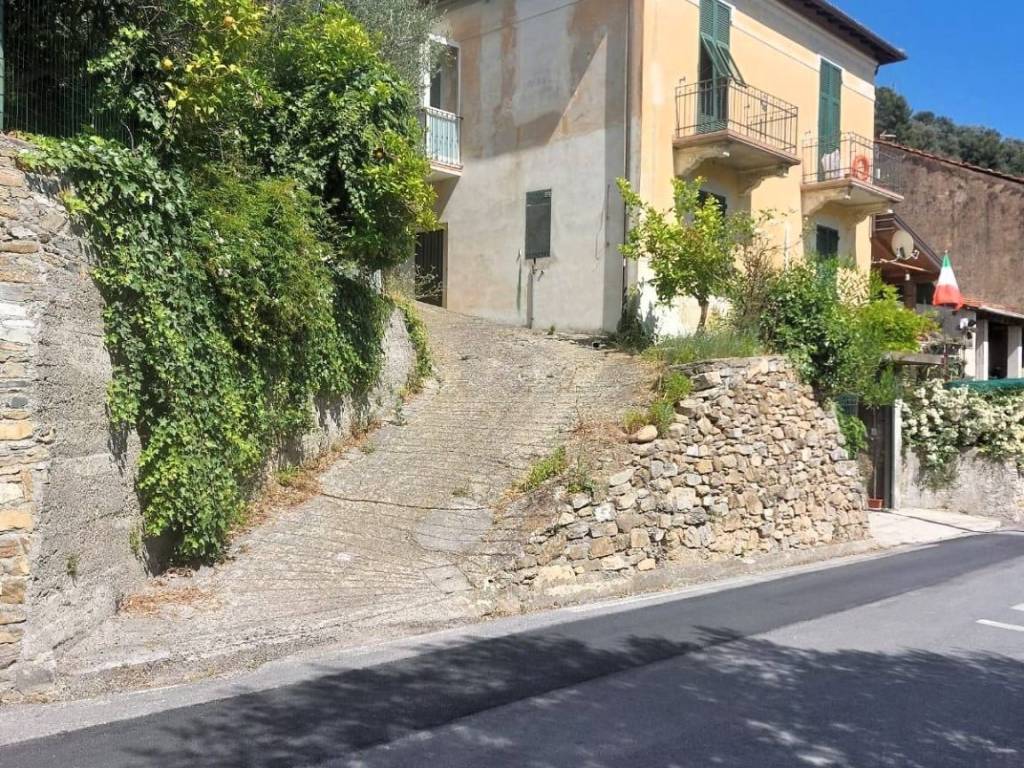 Appartamento a Diano san pietro in Via Giuseppe Mazzini - Foto 2