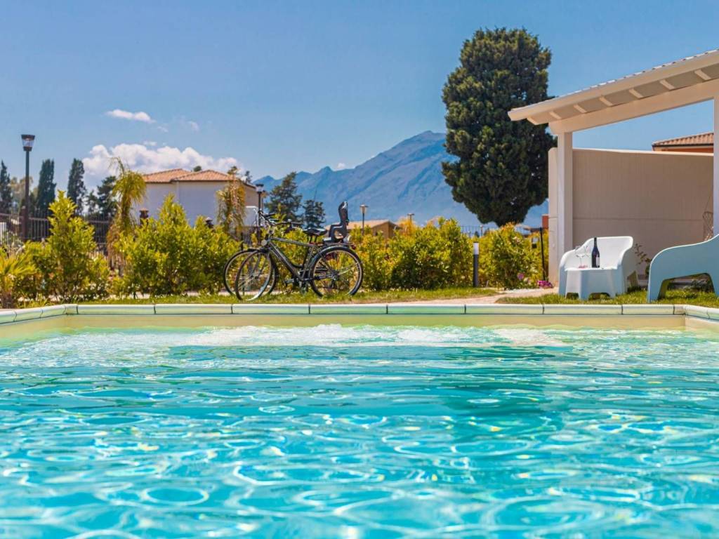 Villa a Campofelice di roccella in Contrada Pistavecchia - Foto 4