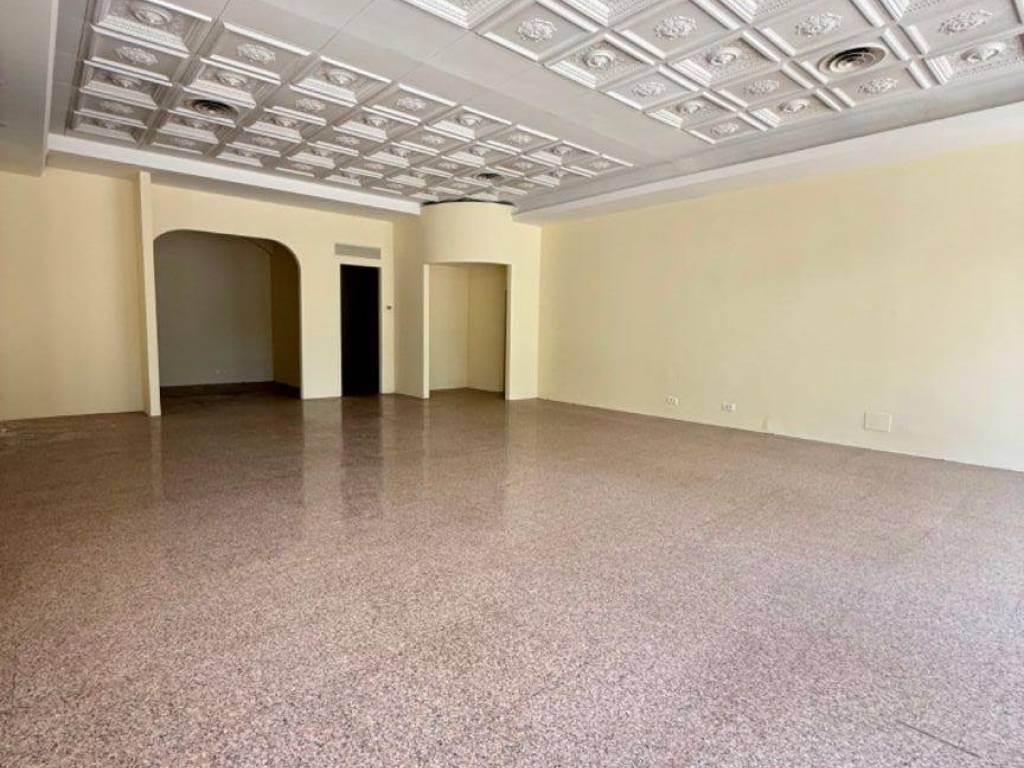 Immobile a Montegrotto terme in Viale Stazione - Foto 3