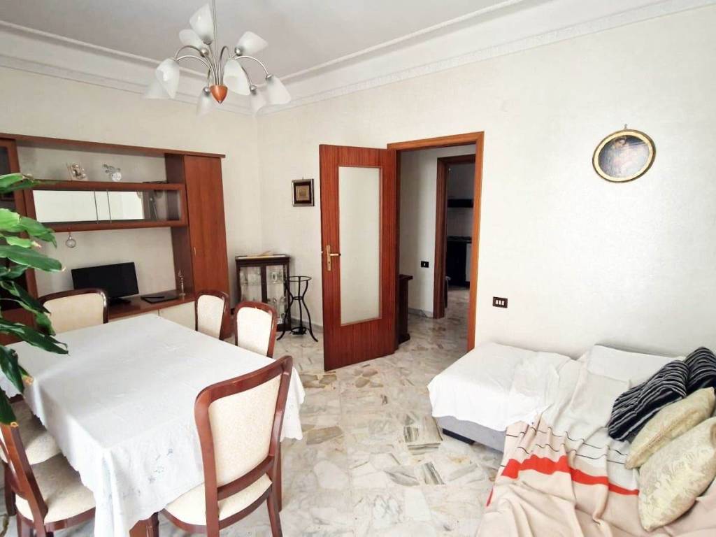 Appartamento a Martina franca in VIA ROSMINI - Foto 3