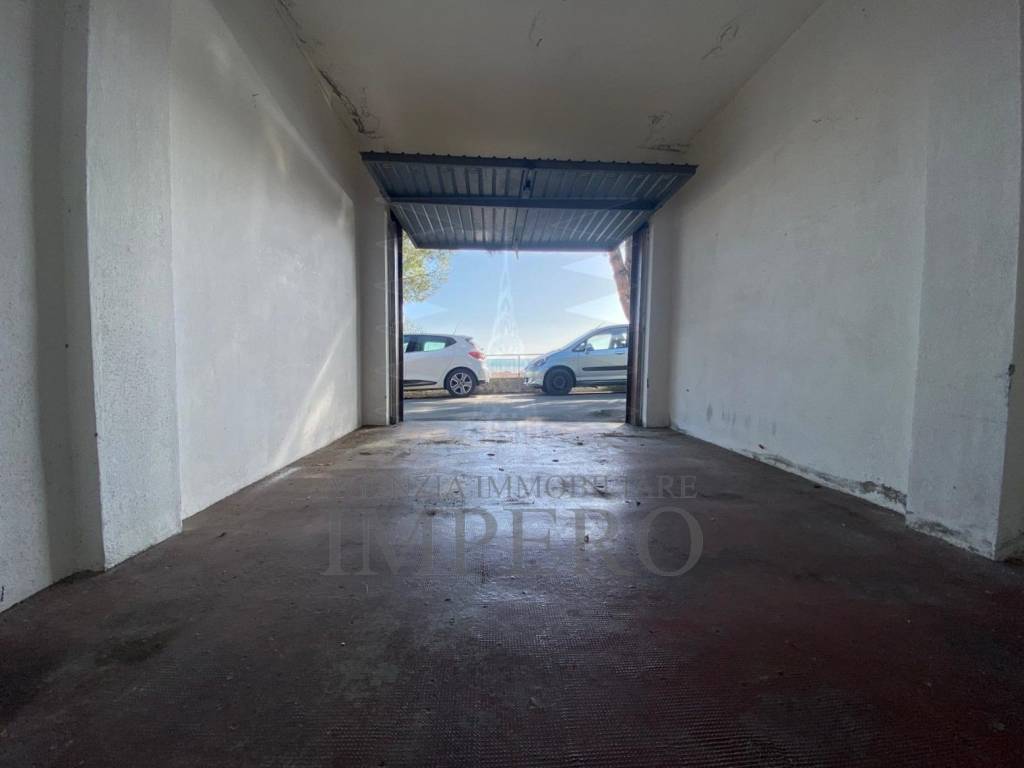 Box / garage a Ventimiglia in Via delle Gerbere - Foto 5