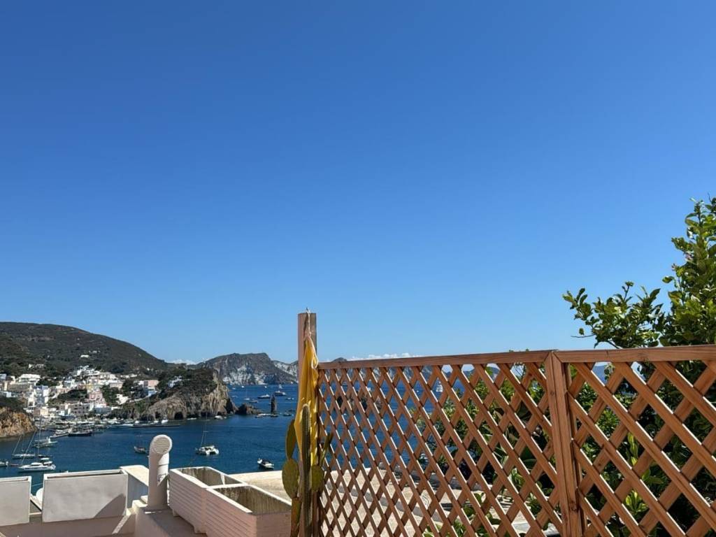 Appartamento a Ponza in Via Dragonara - Foto 2