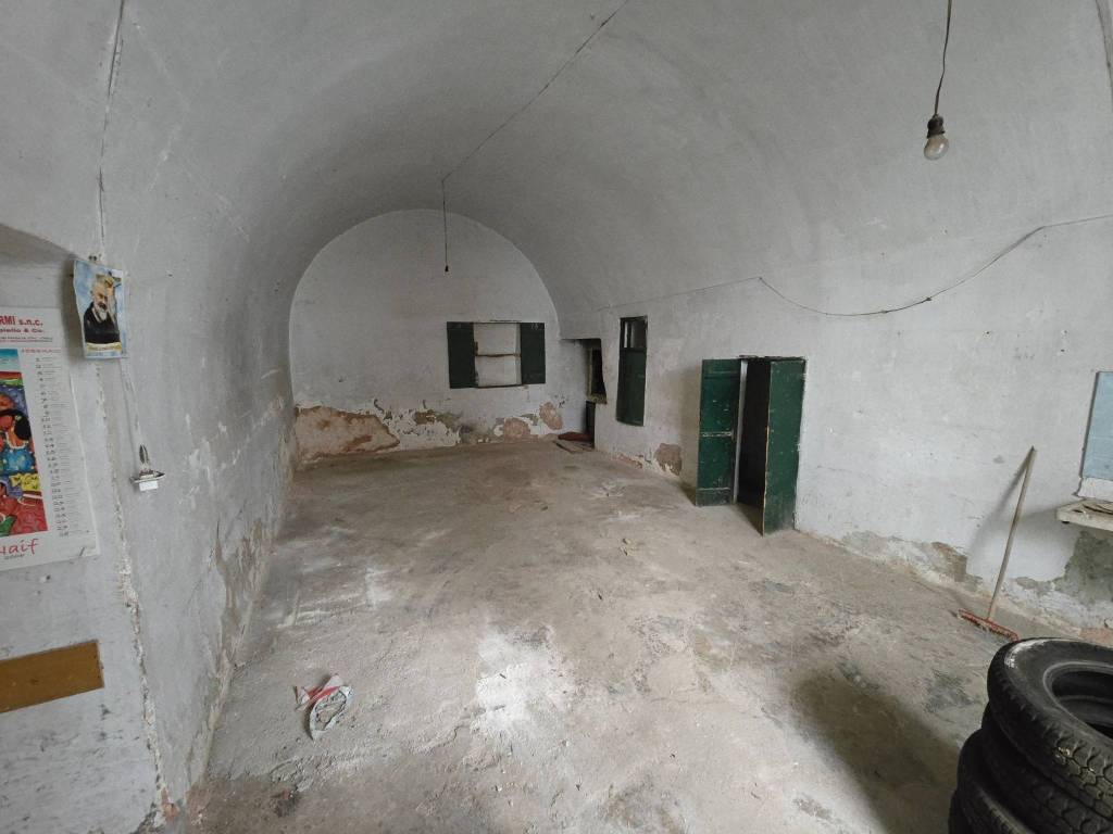 Casa indipendente a Ostuni in Piazza della Libertà - Foto 2