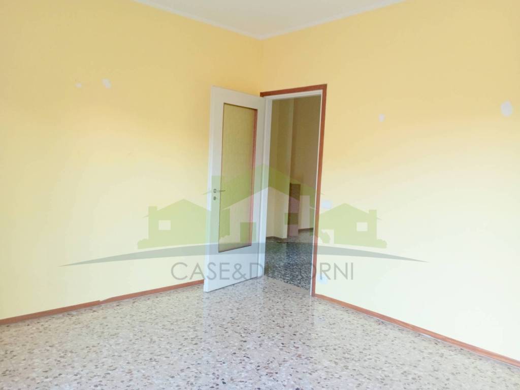 Appartamento a Borgosesia in viale vittorio venteo, 184 - Foto 5