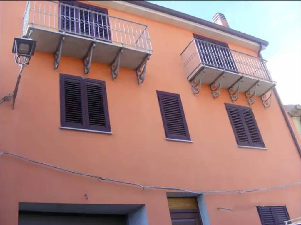 Casa indipendente a Ozieri in Via Siotto Pintor - Foto 5