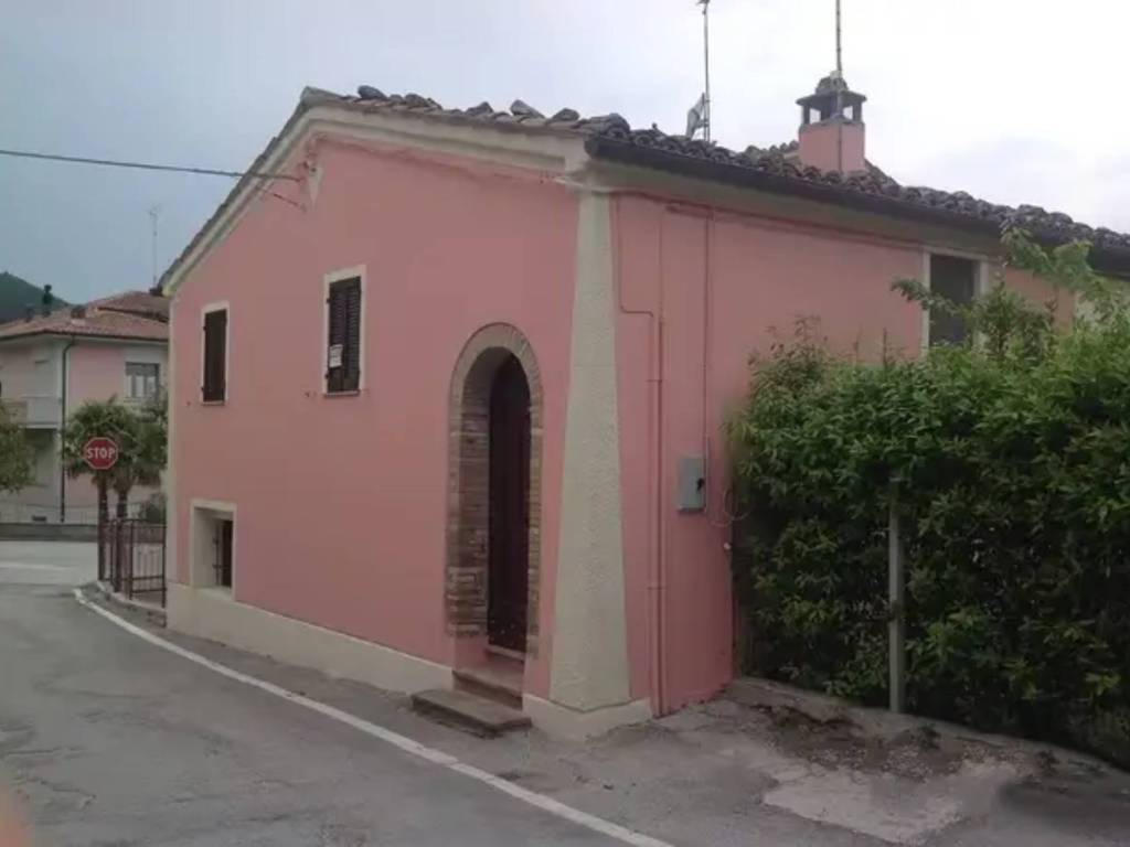 Rustico / casale a Arcevia in Frazione Avacelli - Foto 4