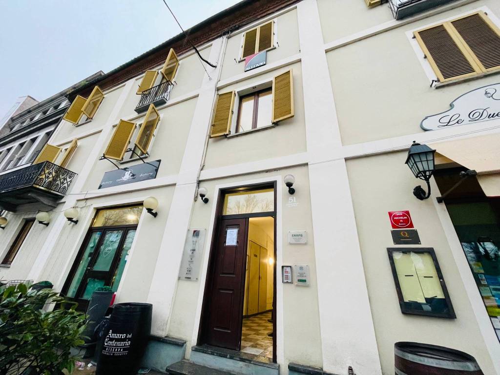 Immobile a Nizza monferrato in Piazza Giuseppe Garibaldi, 51 - Foto 2