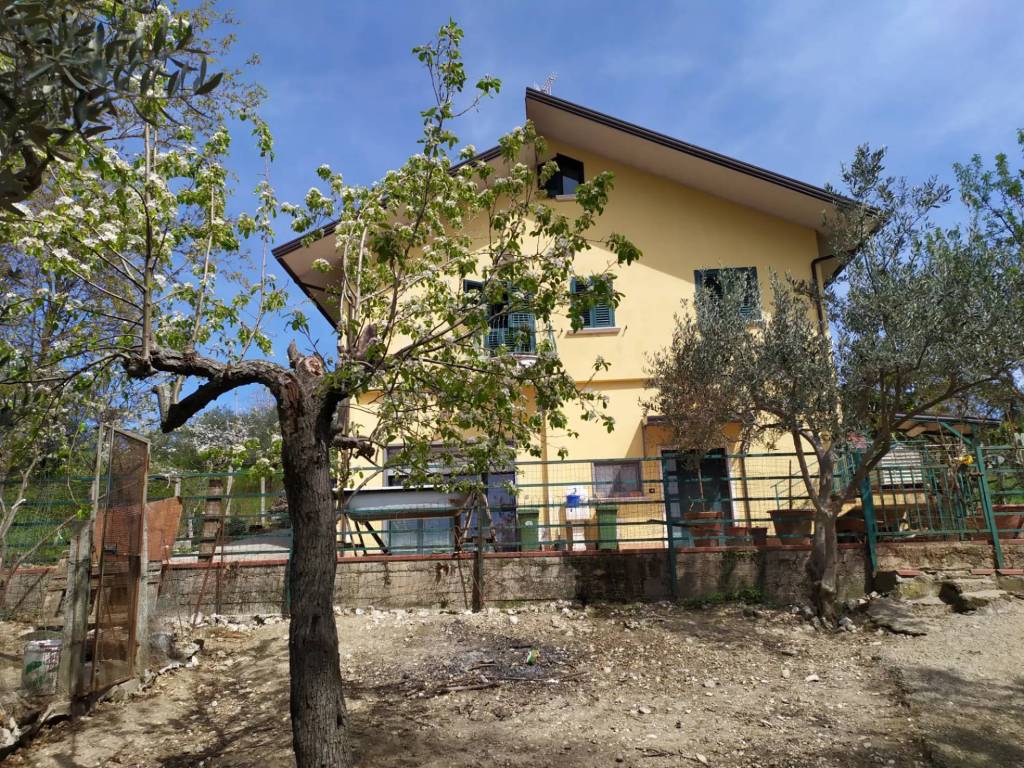 Villa a Cerreto sannita in Contrada Cesine di Sotto - Foto 2