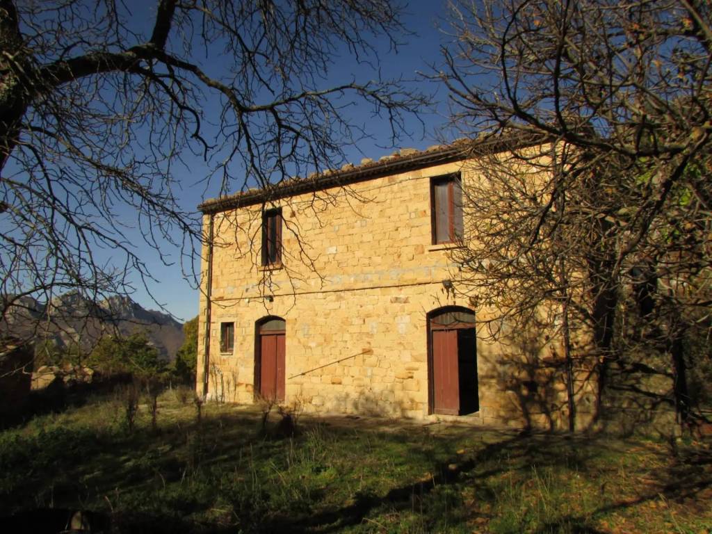 Rustico / casale a Pietrapertosa in Strada Provinciale di Pietrapertosa - Foto 2