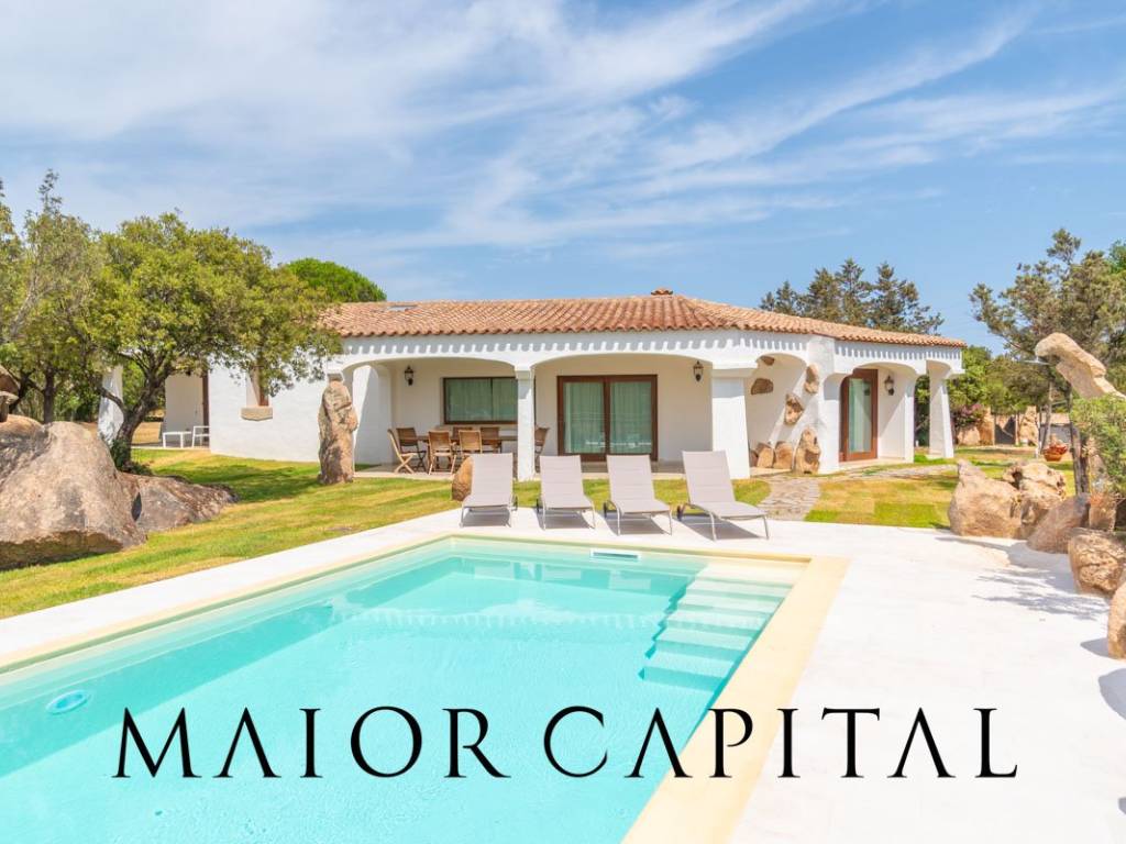 Villa a Arzachena in Loc. La Mendula - Foto 3