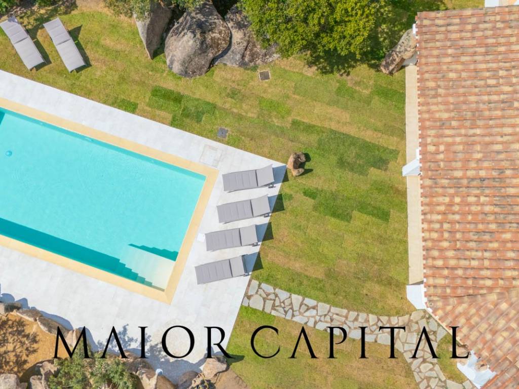 Villa a Arzachena in Loc. La Mendula - Foto 4