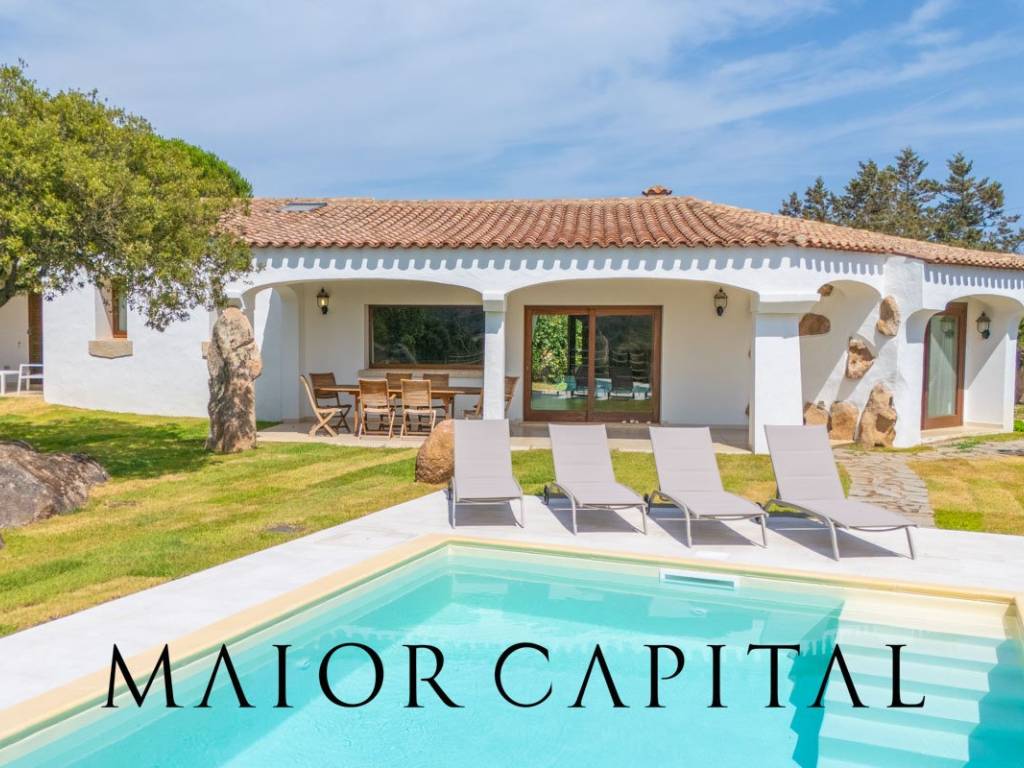 Villa a Arzachena in Loc. La Mendula - Foto 5