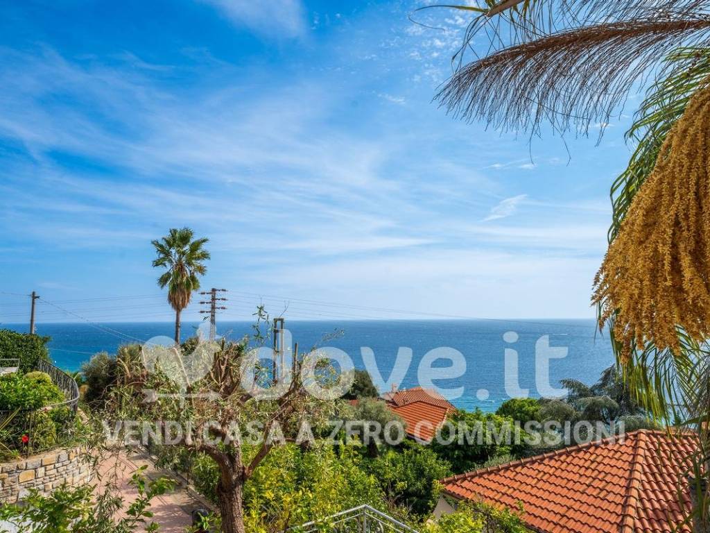 Appartamento a Ospedaletti in Strada Costa dei Pini - Foto 2