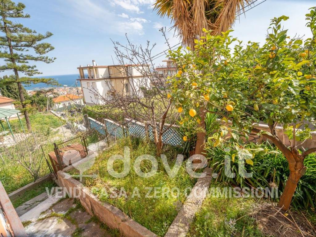 Villa a Sanremo in Via Edmondo de Amicis - Foto 3