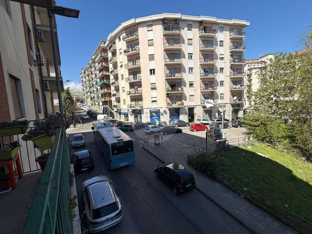 Appartamento a Cosenza in Via Guido Dorso - Foto 5