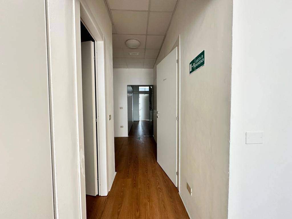 Immobile a Arezzo in VIA DON LUIGI STURZO, 25-27 - Foto 5