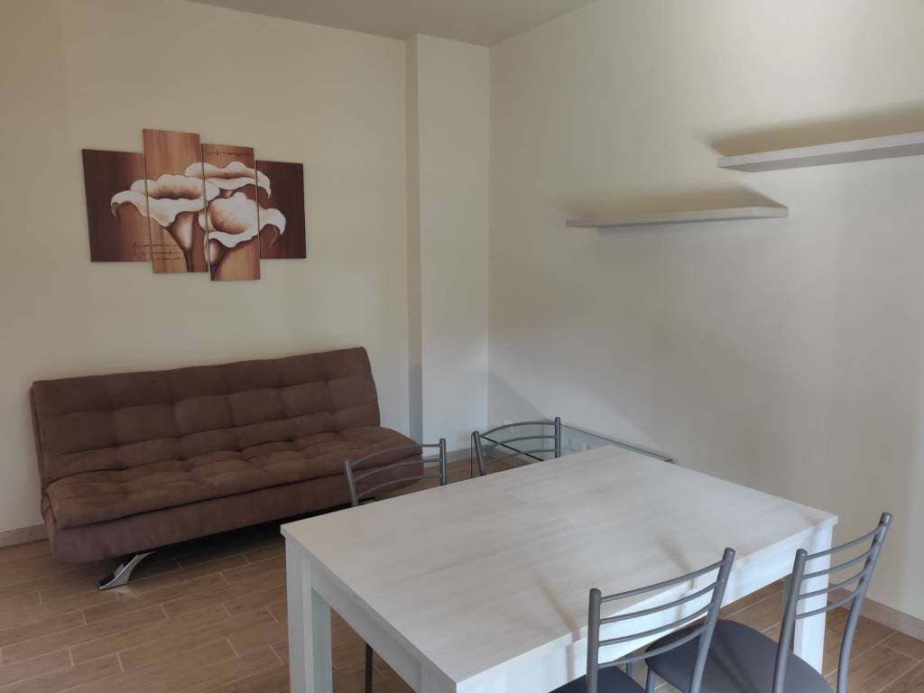 Appartamento a Chieri in Via Bernardo Vittone - Foto 3