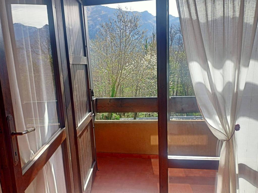 Appartamento a Ballabio in Via Piani Resinelli - Foto 3