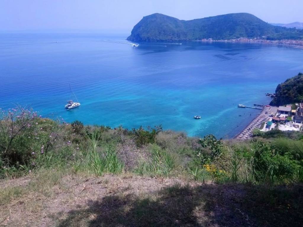 Villa a Lipari in Via Cesare Battisti - Foto 2
