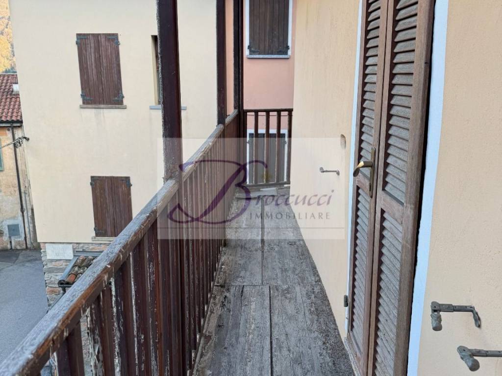 Casa indipendente a Cuasso al monte - Foto 2