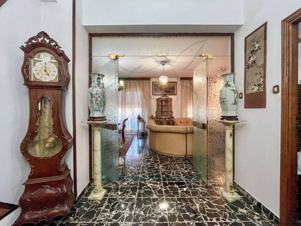 Appartamento a La spezia in Via Xxiv Maggio S.N.C. - Foto 2