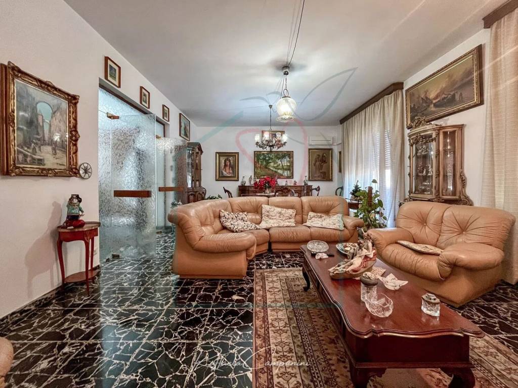 Appartamento a La spezia in Via Xxiv Maggio S.N.C. - Foto 5