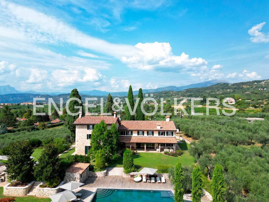 Villa a Bardolino in Strada del Progno - Foto 3