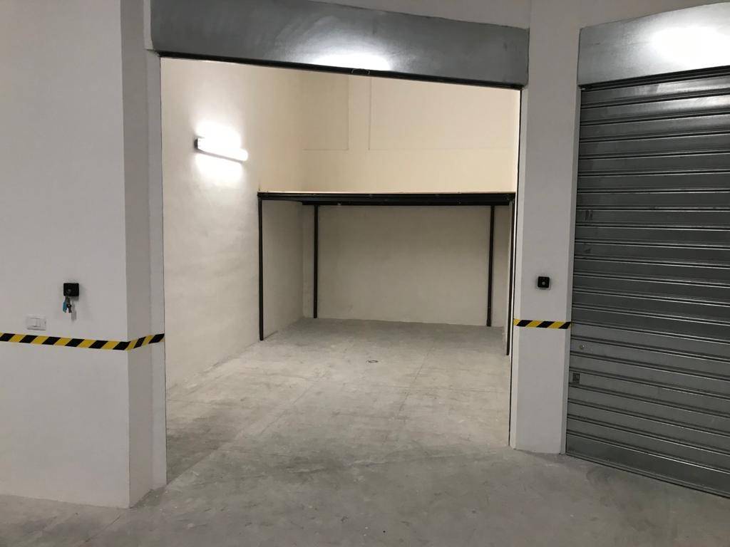 Box / garage a Palermo in Via Giuseppe Ingegneros - Foto 2