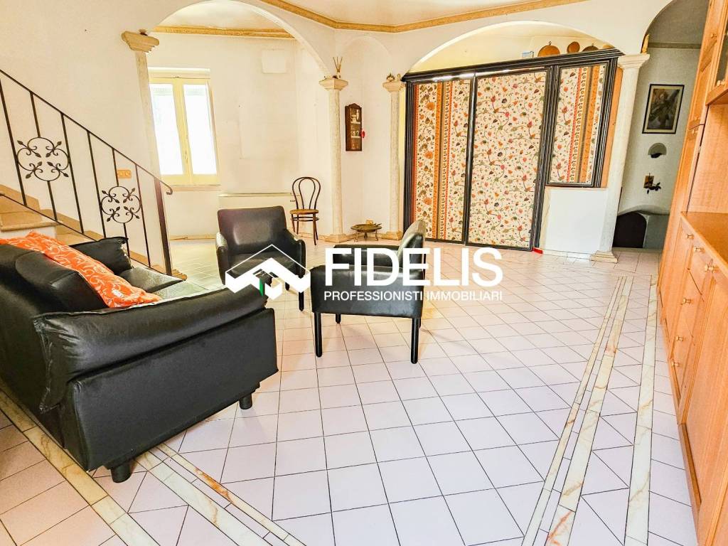 Appartamento a Andria in Via Gioacchino Poli, 3 - Foto 2