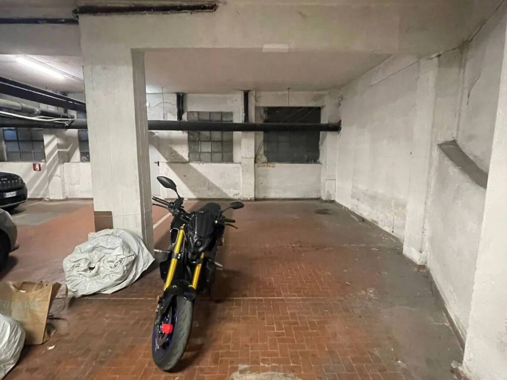 Box / garage a Genova in Via Carlo Stuparich S.N.C. - Foto 2
