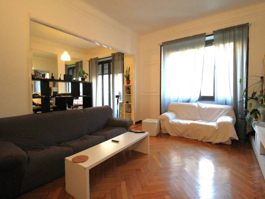 Appartamento a Milano in Viale Abruzzi, 41 - Foto 2