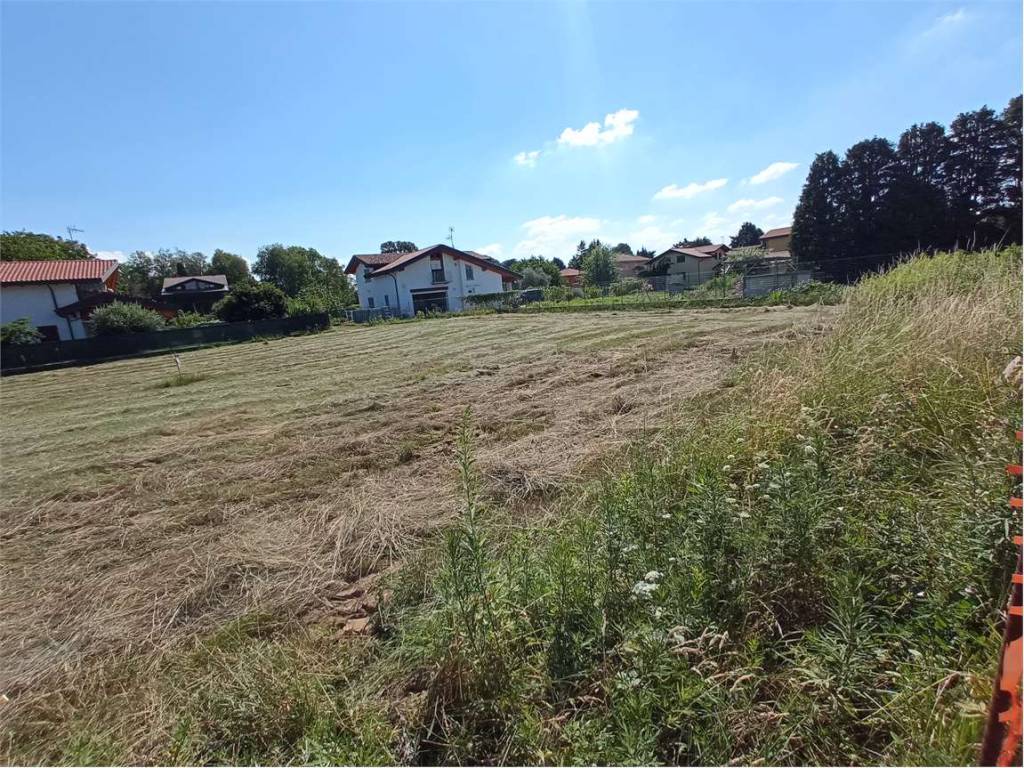 Terreno a Cadrezzate con osmate in via valserena - Foto 3