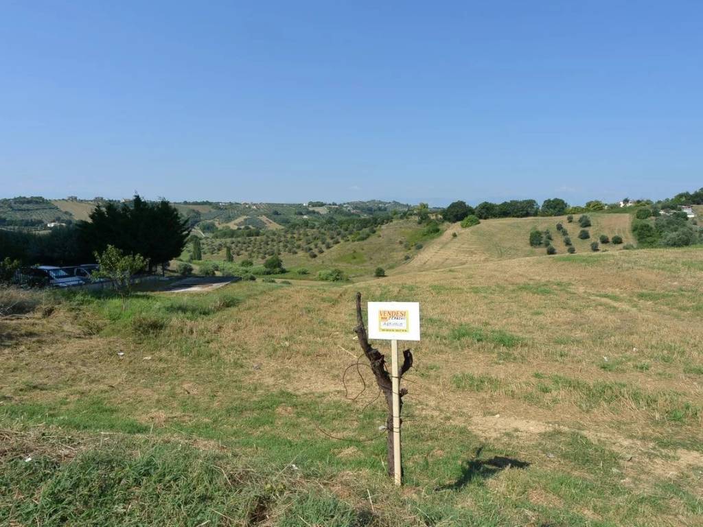 Terreno a Pescara in Via Campo Felice - Foto 3