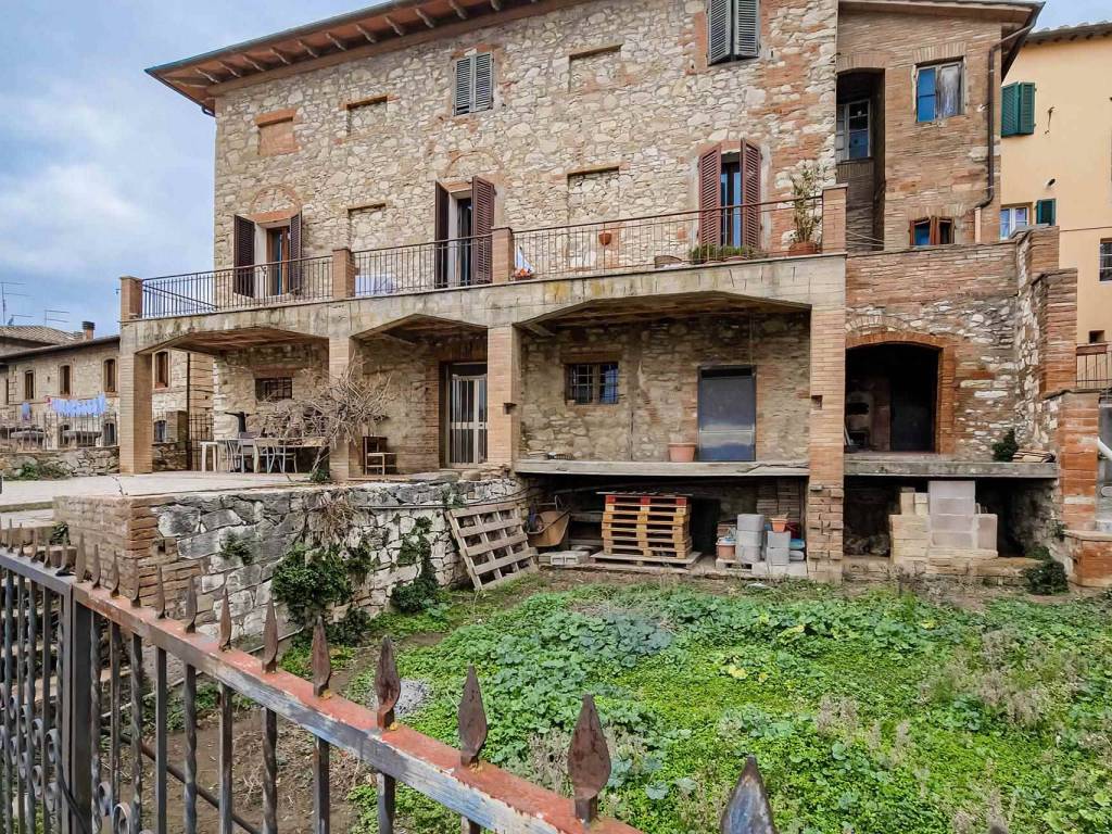 Palazzo / stabile a Castelnuovo berardenga - Foto 2