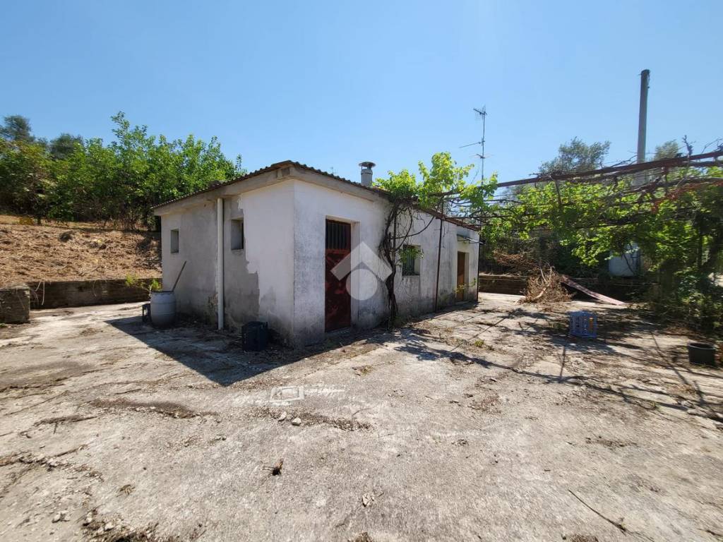 Casa indipendente a Sant'agata de' goti in c/da Presta - Foto 2