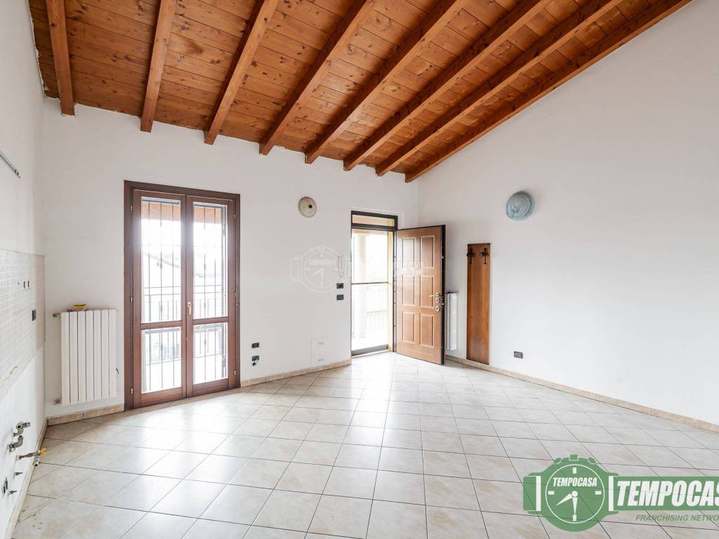 Appartamento a Casaletto lodigiano in Via Porticone, Gugnano 25 - Foto 4