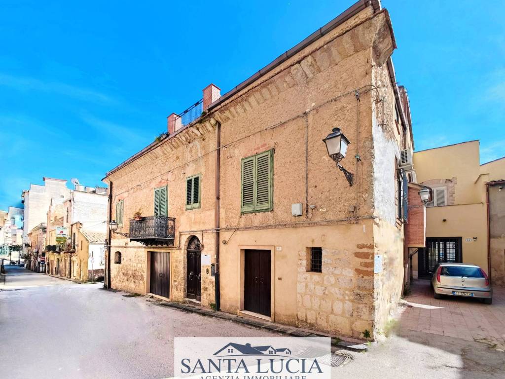 Casa indipendente a Canicattì in Via Torino - Foto 3