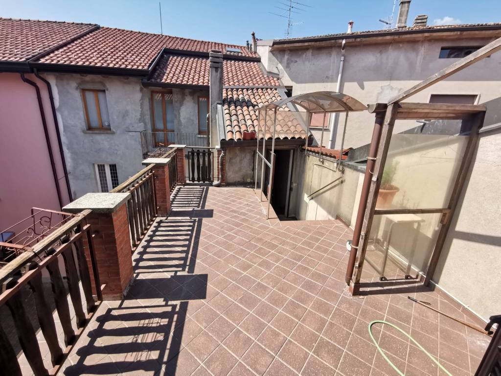 Casa indipendente a Molteno in Via Roma, 1 - Foto 3