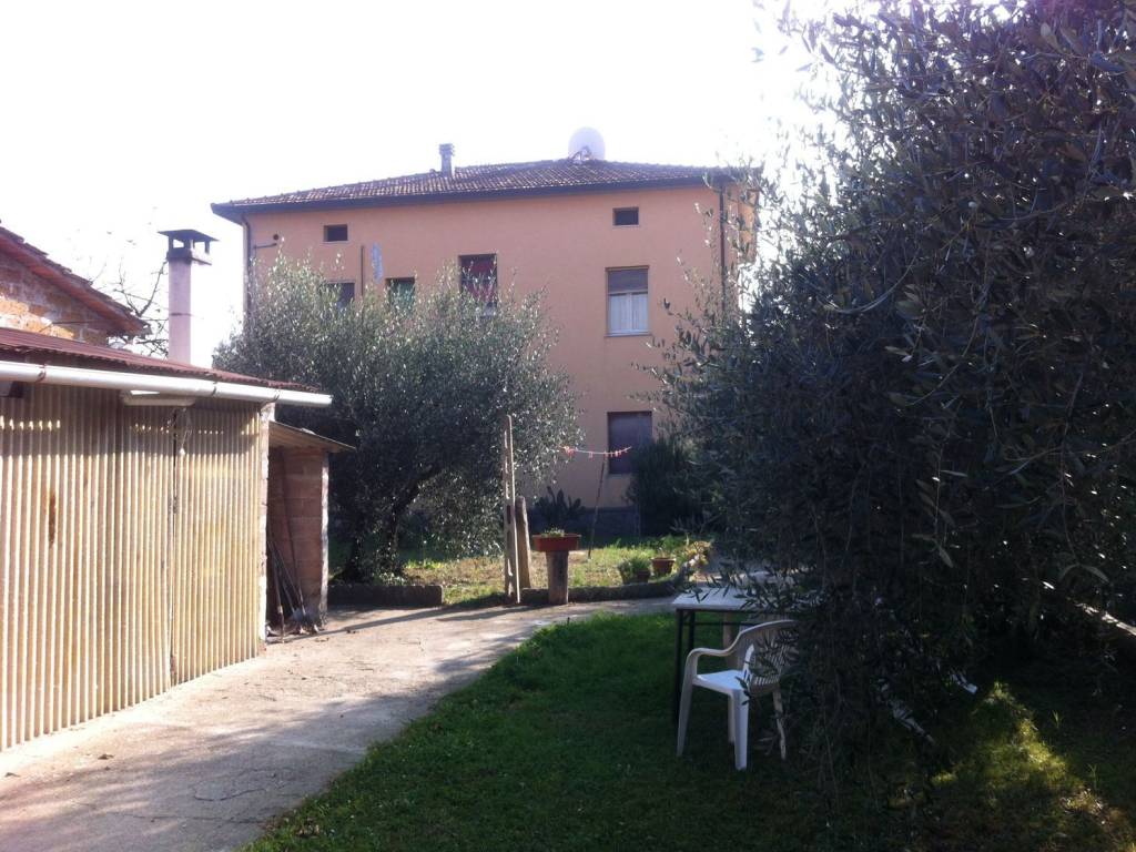 Villa a Tuoro sul trasimeno in Viale Console Flaminio - Foto 5