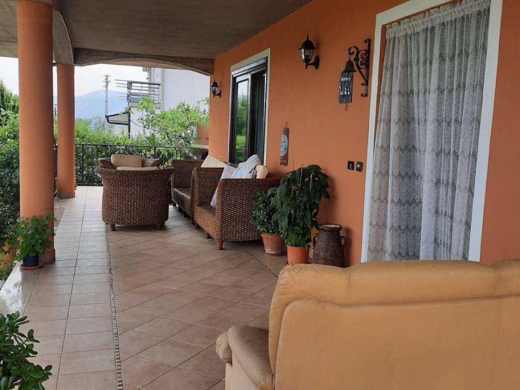 Villa a Ceccano in Via Vigne Vecchie - Foto 3