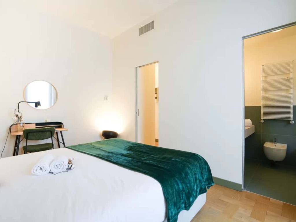 Appartamento a Milano in Alzaia Naviglio Pavese - Foto 5